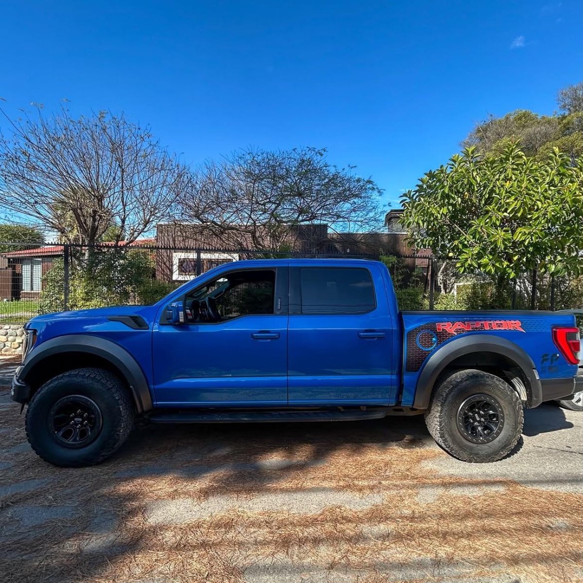 Ford F-150 RAPTOR 🇺🇸 2022 - Imagen 4 de 10