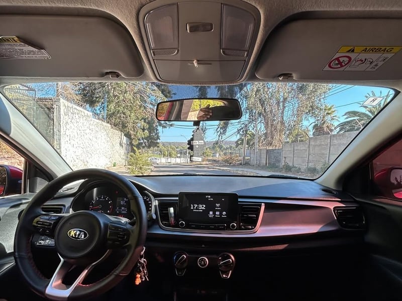 Kia RIO 5 1.4L 🇰🇷 2019 - Imagen 6 de 10