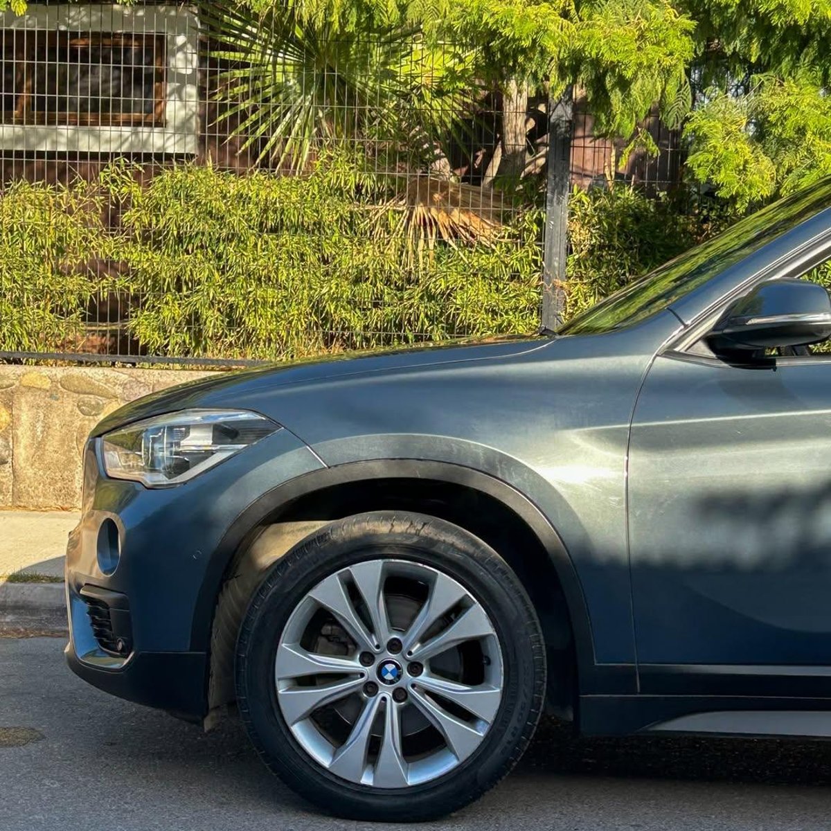 BMW X1 SDRIVE18D LUXURY 2.0L 2019 - Imagen 3 de 10