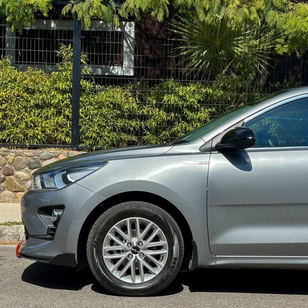 Kia RIO 5 1.4L 2022 - Imagen 3 de 10