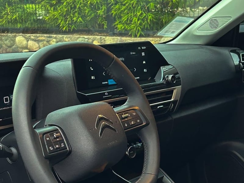 Citroën C4 1.5 BLUEHDI🇫🇷 2025 - Imagen 5 de 10
