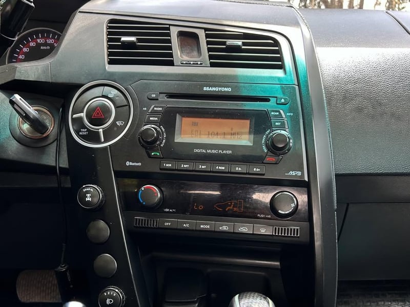 SsangYong ACTYON SPORT 4X4 2013 - Imagen 7 de 10