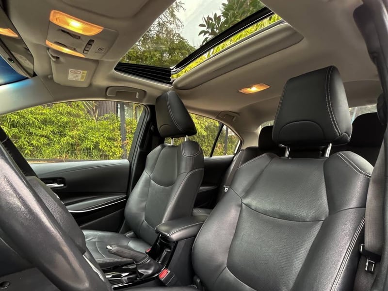 Toyota COROLLA HYBRID SEG ECVT 2.0L 🇯🇵 2022 - Imagen 5 de 10