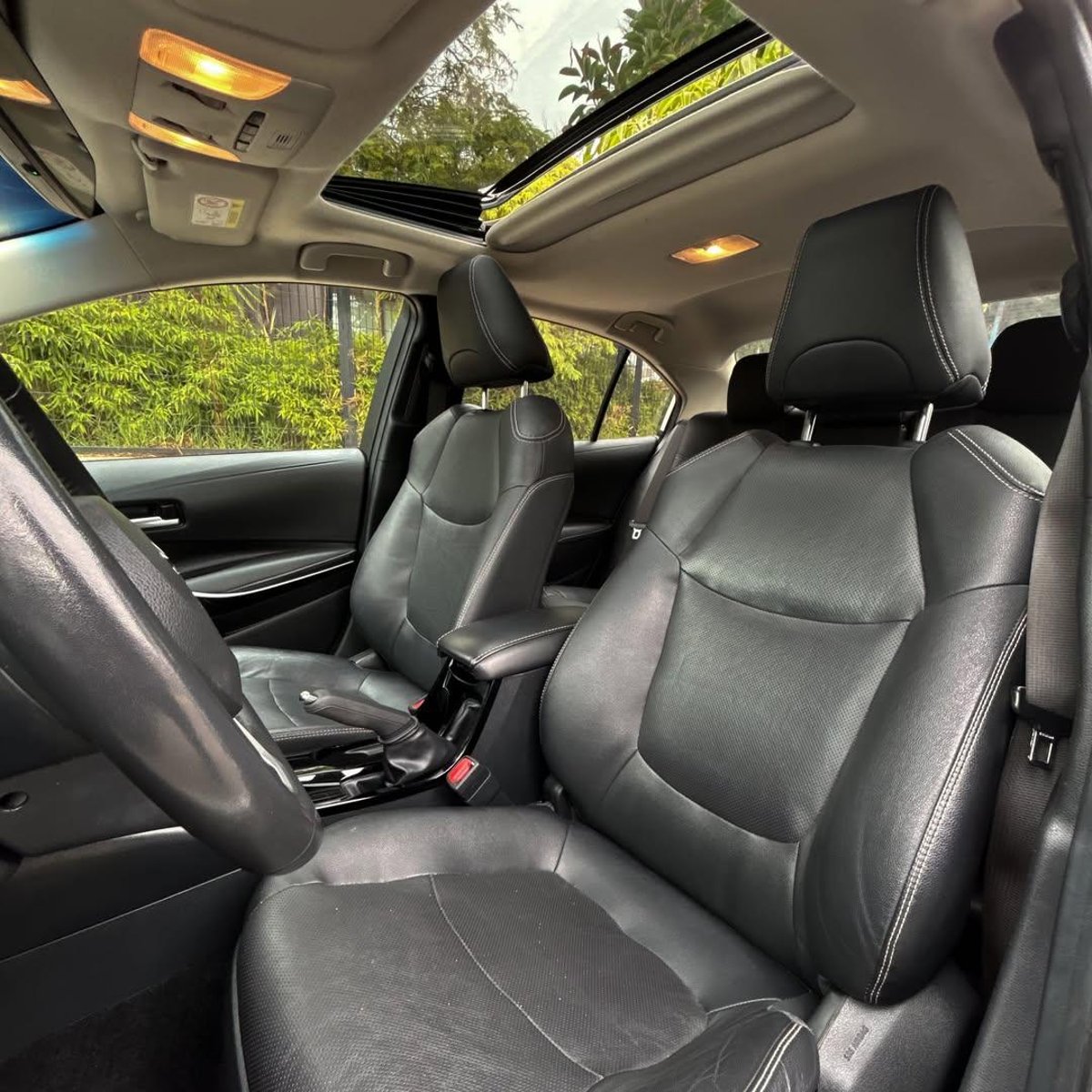 Toyota COROLLA HYBRID SEG ECVT 2.0L 🇯🇵 2022 - Imagen 5 de 10