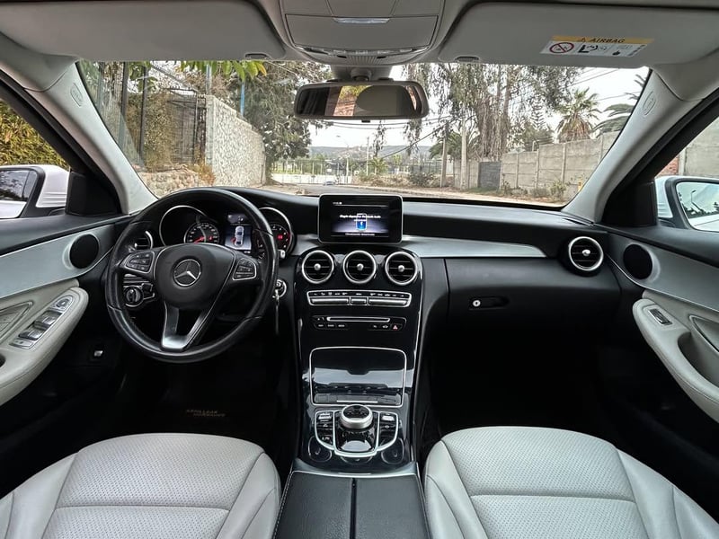 Mercedes-Benz C180 🇩🇪 2019 - Imagen 7 de 10