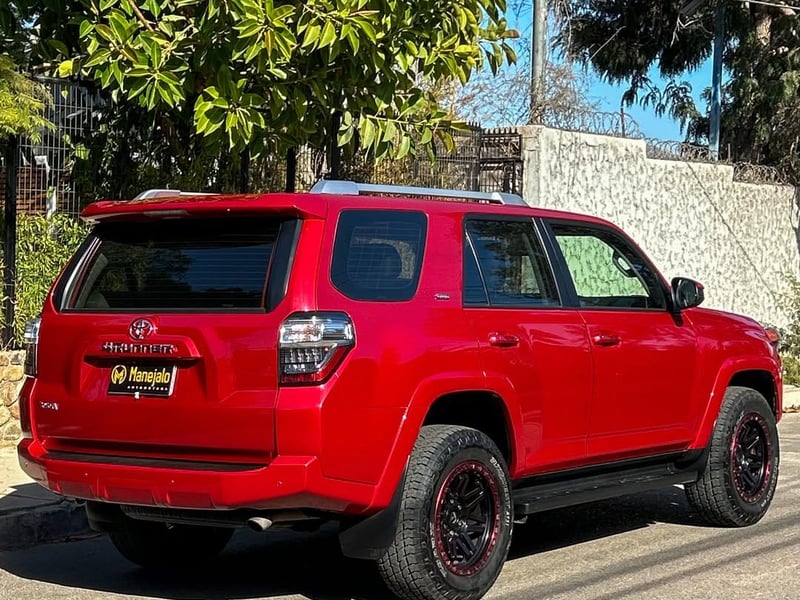 Toyota 4RUNNER SR5 🇯🇵 2022 - Imagen 9 de 10