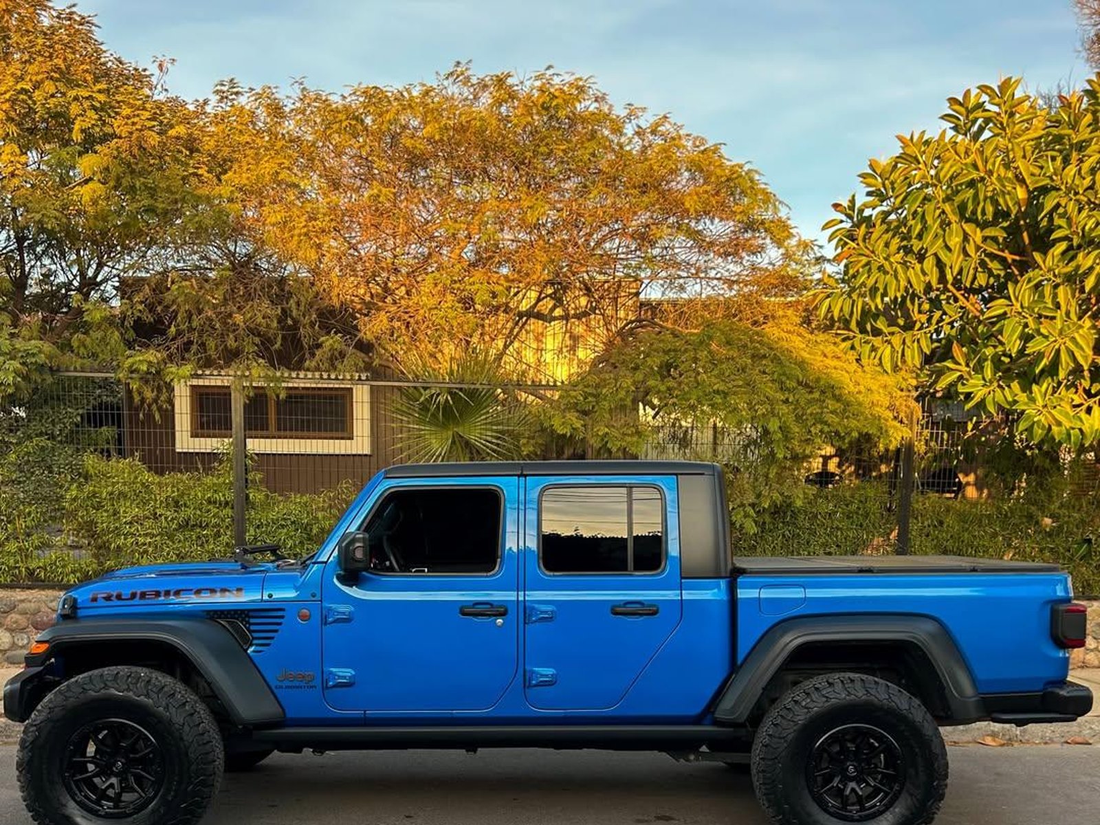 Jeep GLADIATOR RUBICON 🇺🇸 2023 - Foto 4 de 10