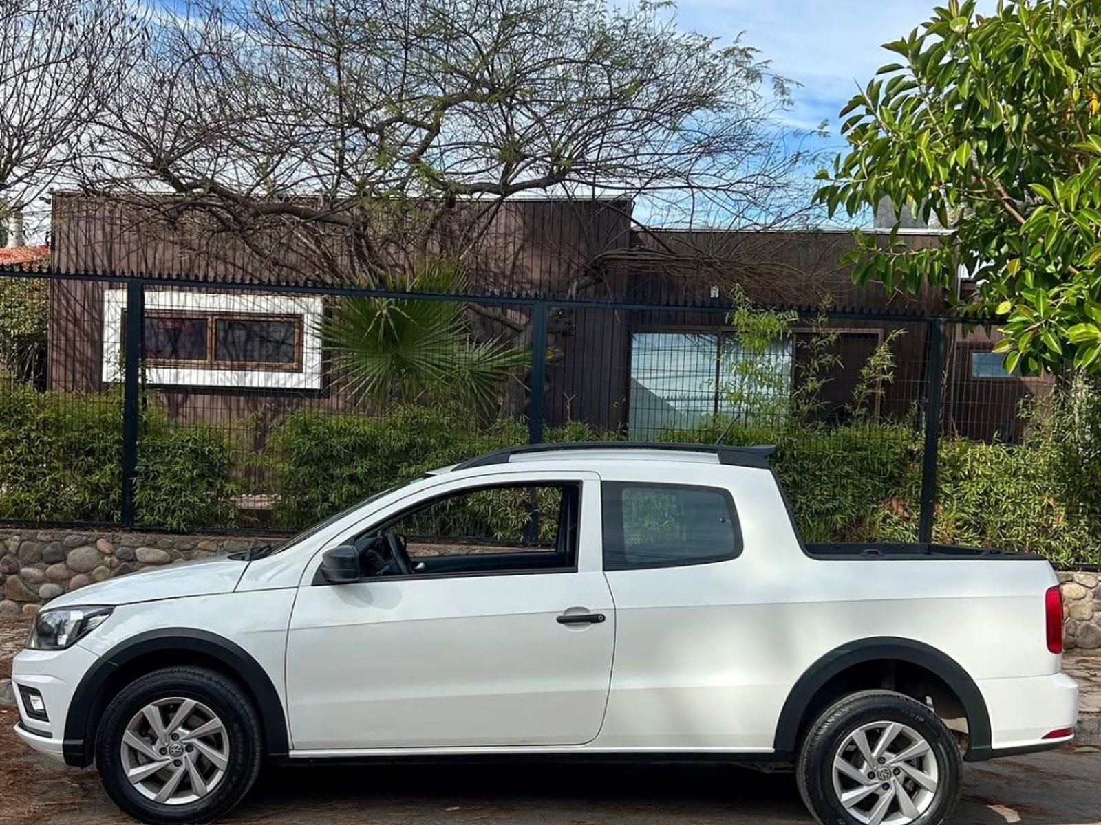 Volkswagen SAVEIRO CABINA Y MEDIA 🇩🇪 2024 - Foto 4 de 10