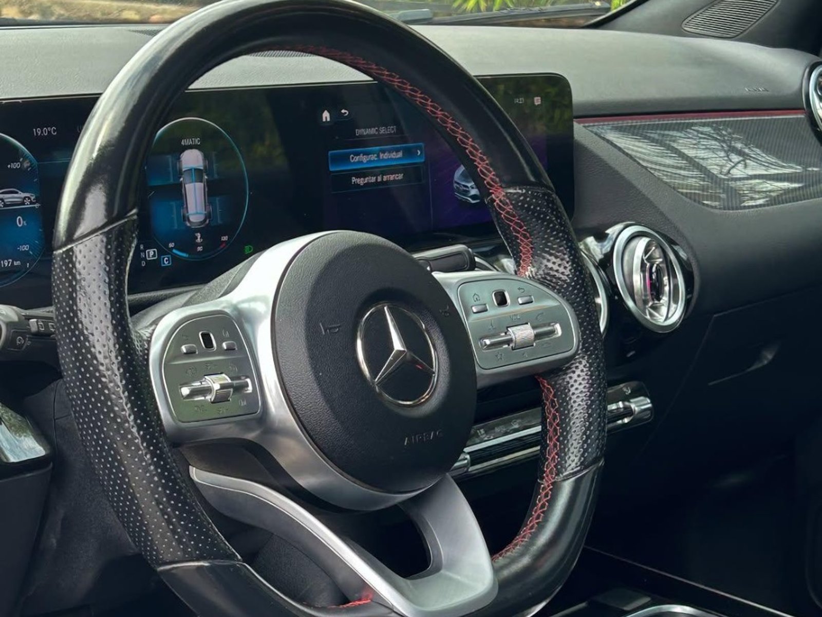 Mercedes-Benz GLA220D 4MATIC🇩🇪 2022 - Foto 5 de 10
