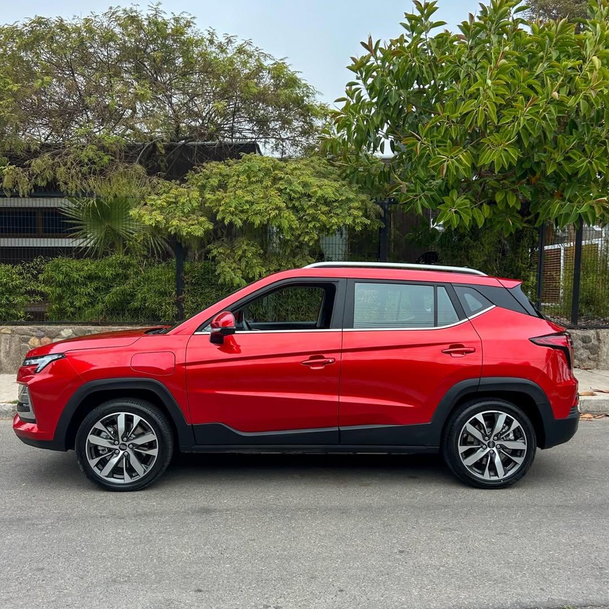 JAC E-JS4 ELÉCTRICO ⚡ 2025 - Imagen 4 de 10