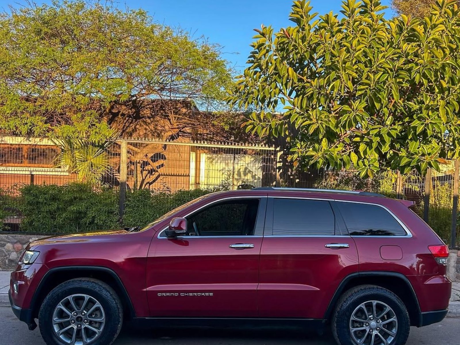 Jeep GRAND CHEROKEE LIMITED🇺🇸 2014 - Foto 4 de 10