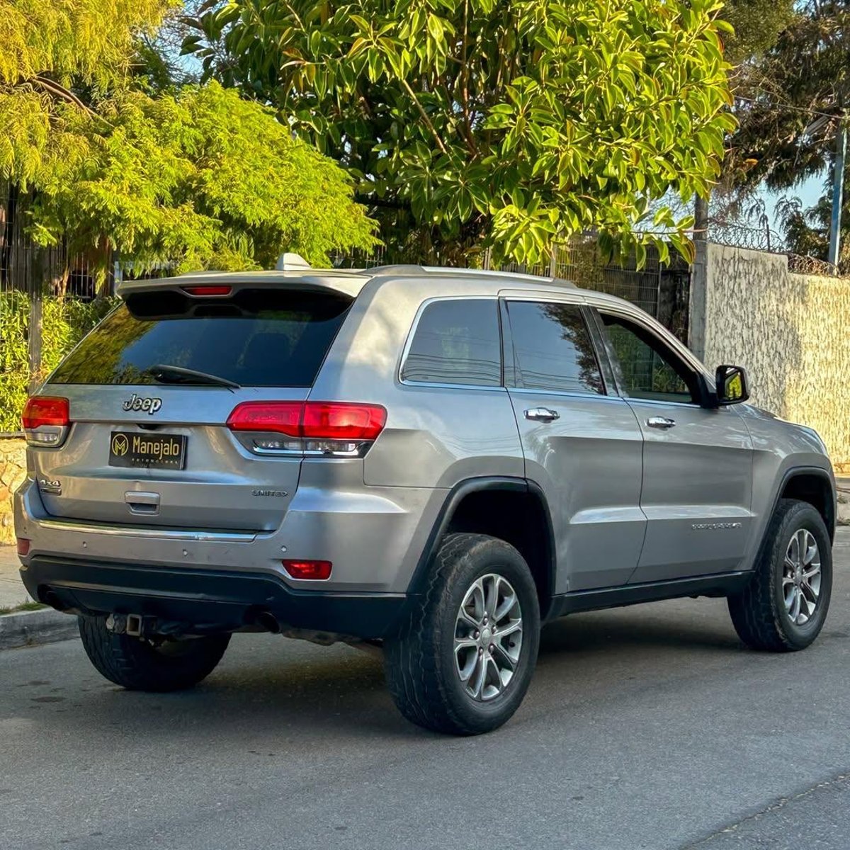Jeep GRAND CHEROKEE LIMITED 4X4 3.0L 🇺🇸 2014 - Imagen 9 de 10