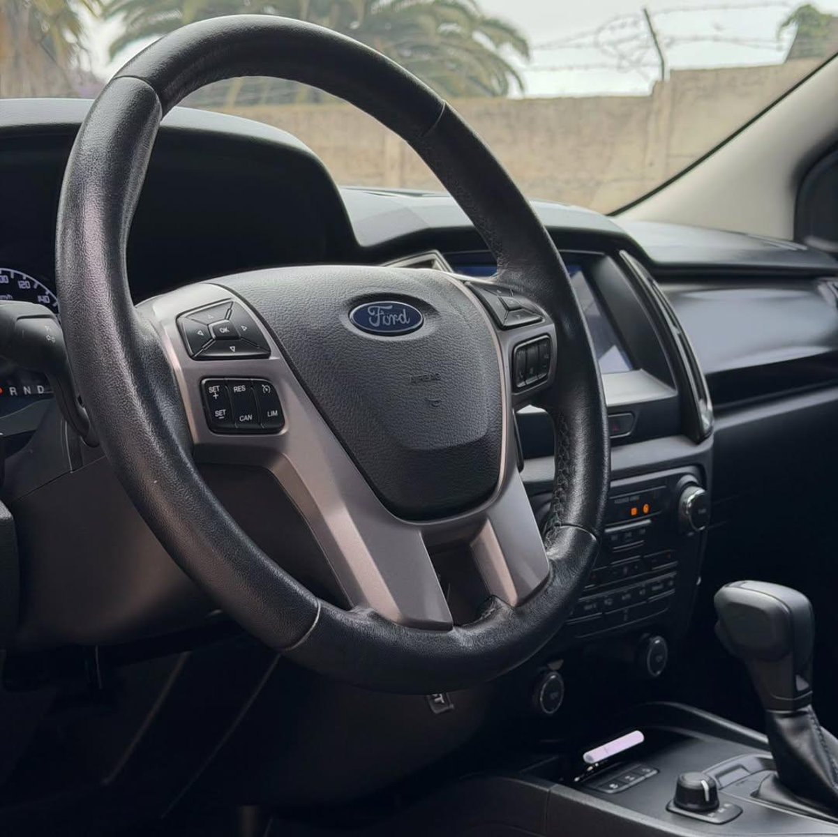 Ford RANGER XLT 4X4 3.2L 🇺🇸 2022 - Imagen 5 de 10