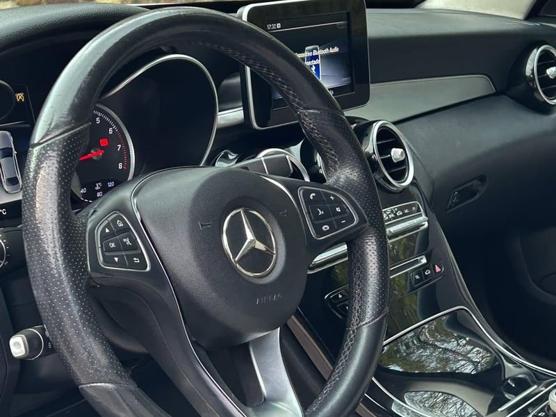 Mercedes-Benz C180 🇩🇪 2019 - Imagen 5 de 10