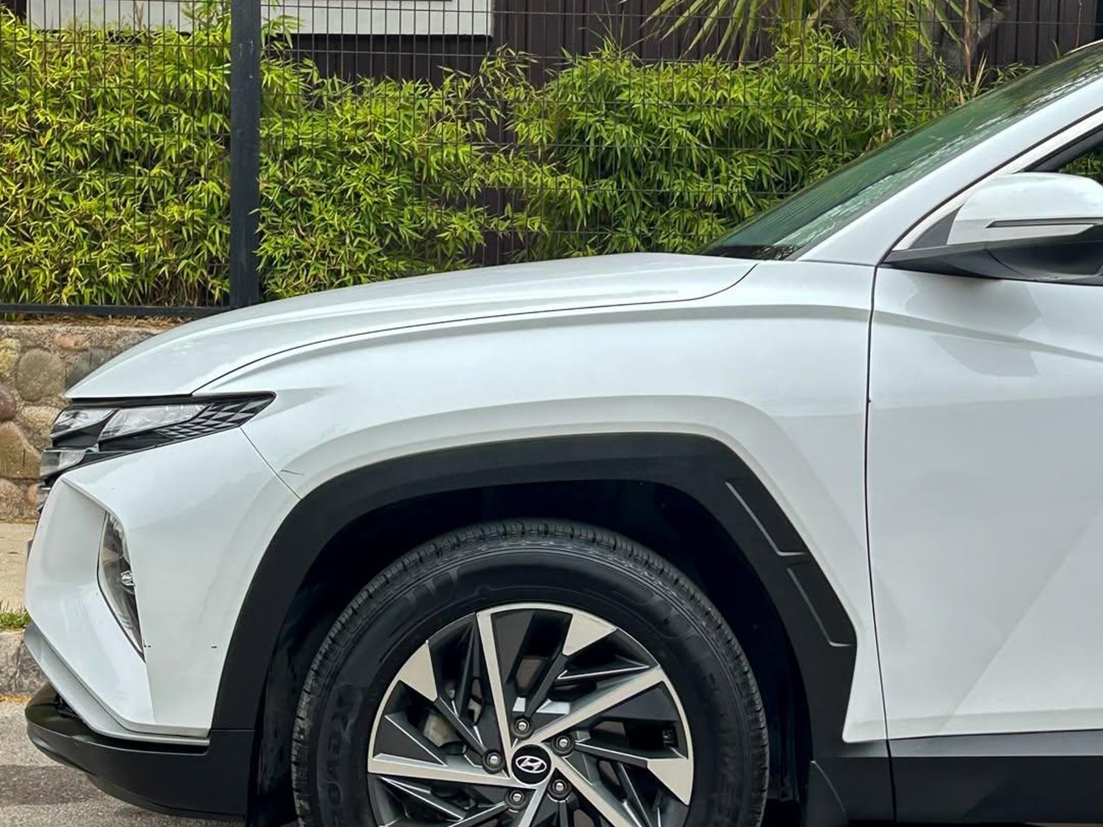 Hyundai TUCSON NX4 2.0L 🇰🇷 2024 - Foto 3 de 10