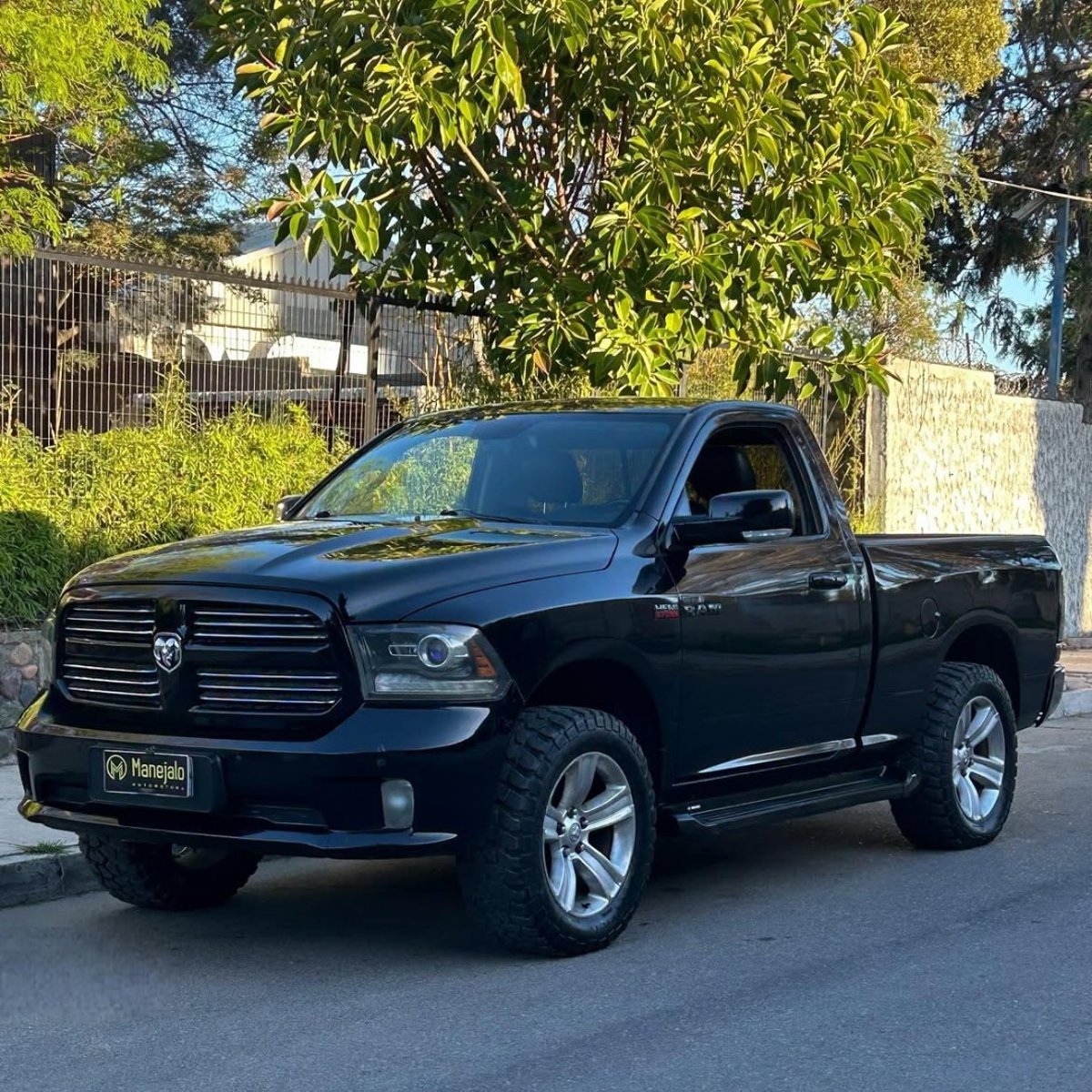 Dodge RAM 1500 5.7 HEMI CABINA SIMPLE🇺🇸 2014 - Imagen 8 de 10