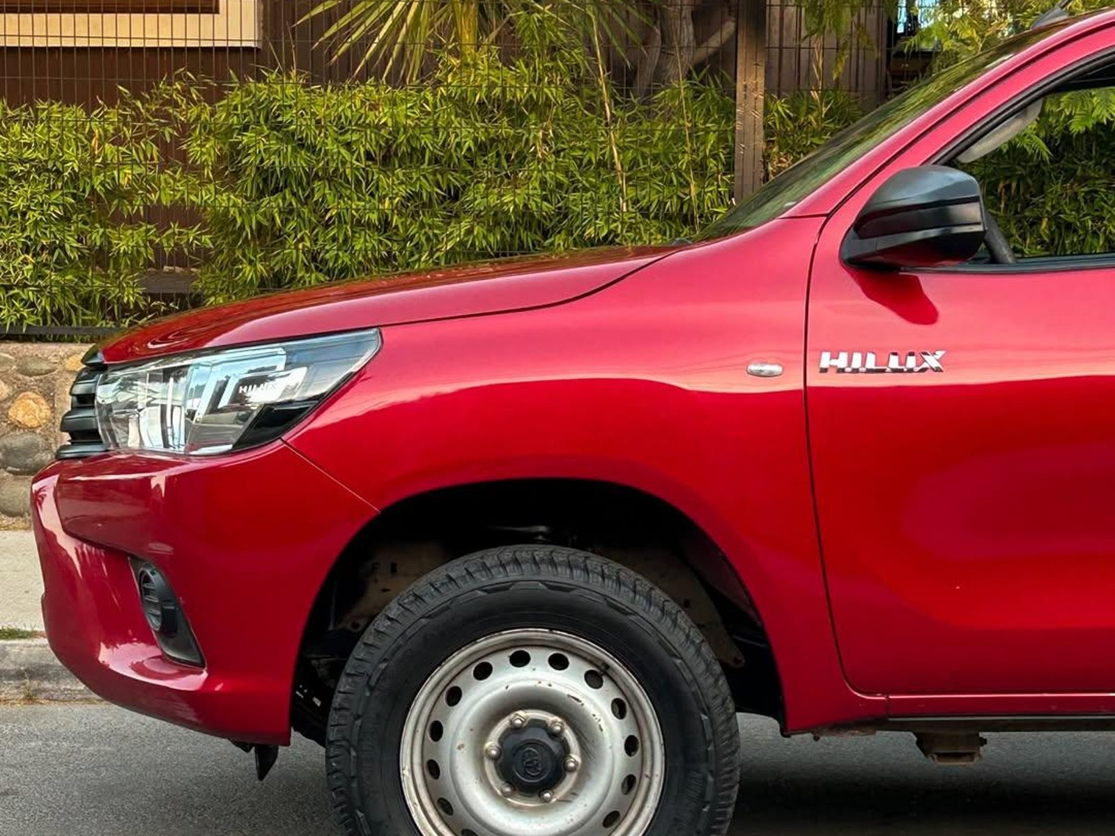 Toyota HILUX DX 4X4 2.4L🇯🇵 2021 - Foto 3 de 10