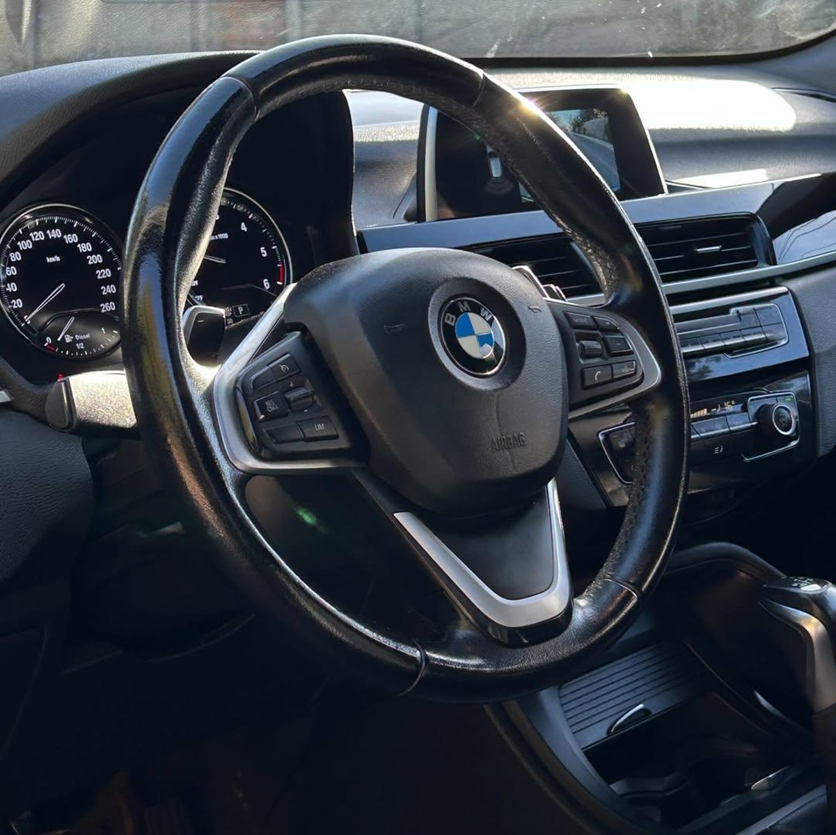BMW X1 SDRIVE18D LUXURY 2.0L 2019 - Imagen 5 de 10