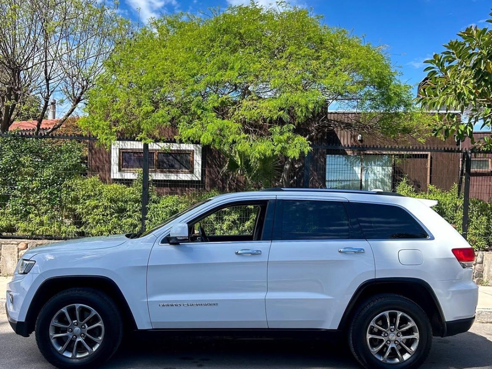 Jeep GRAND CHEROKEE LIMITED🇺🇸 2014 - Foto 4 de 10