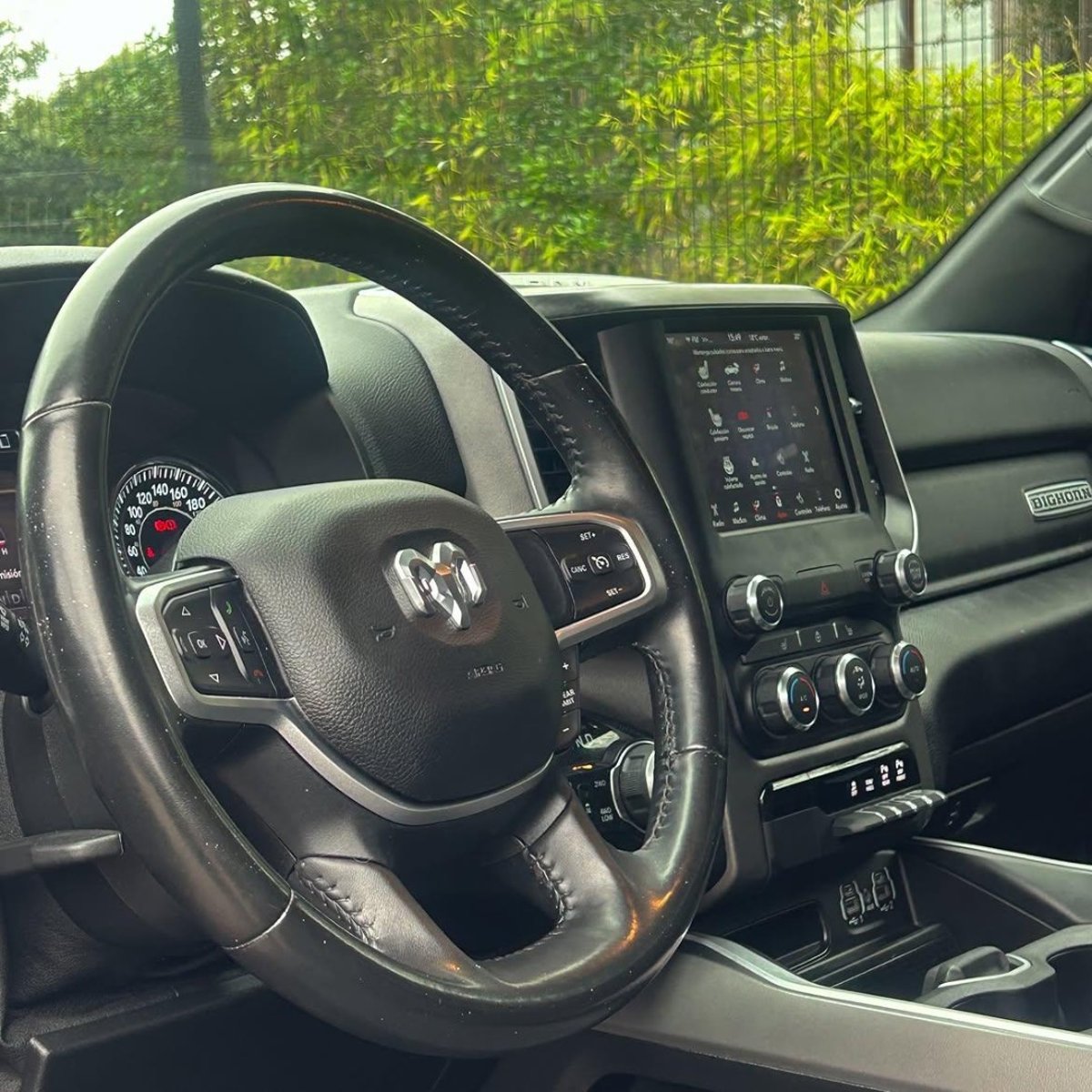 RAM 1500 BIG HORNE E-TORQUE🇺🇸 2021 - Imagen 5 de 10