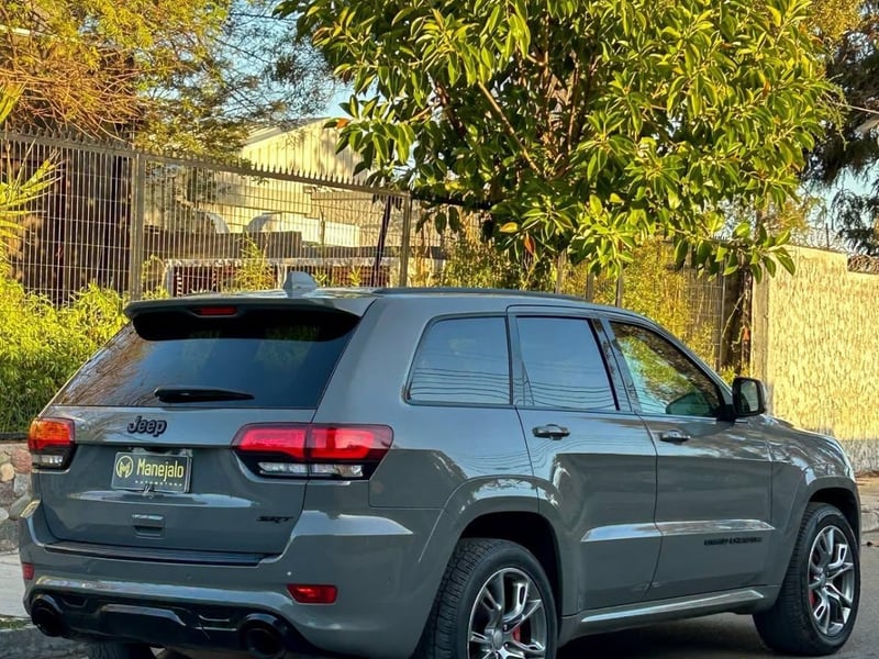 Jeep GRAND CHEROKEE SRT🇺🇸 2021 - Imagen 9 de 10