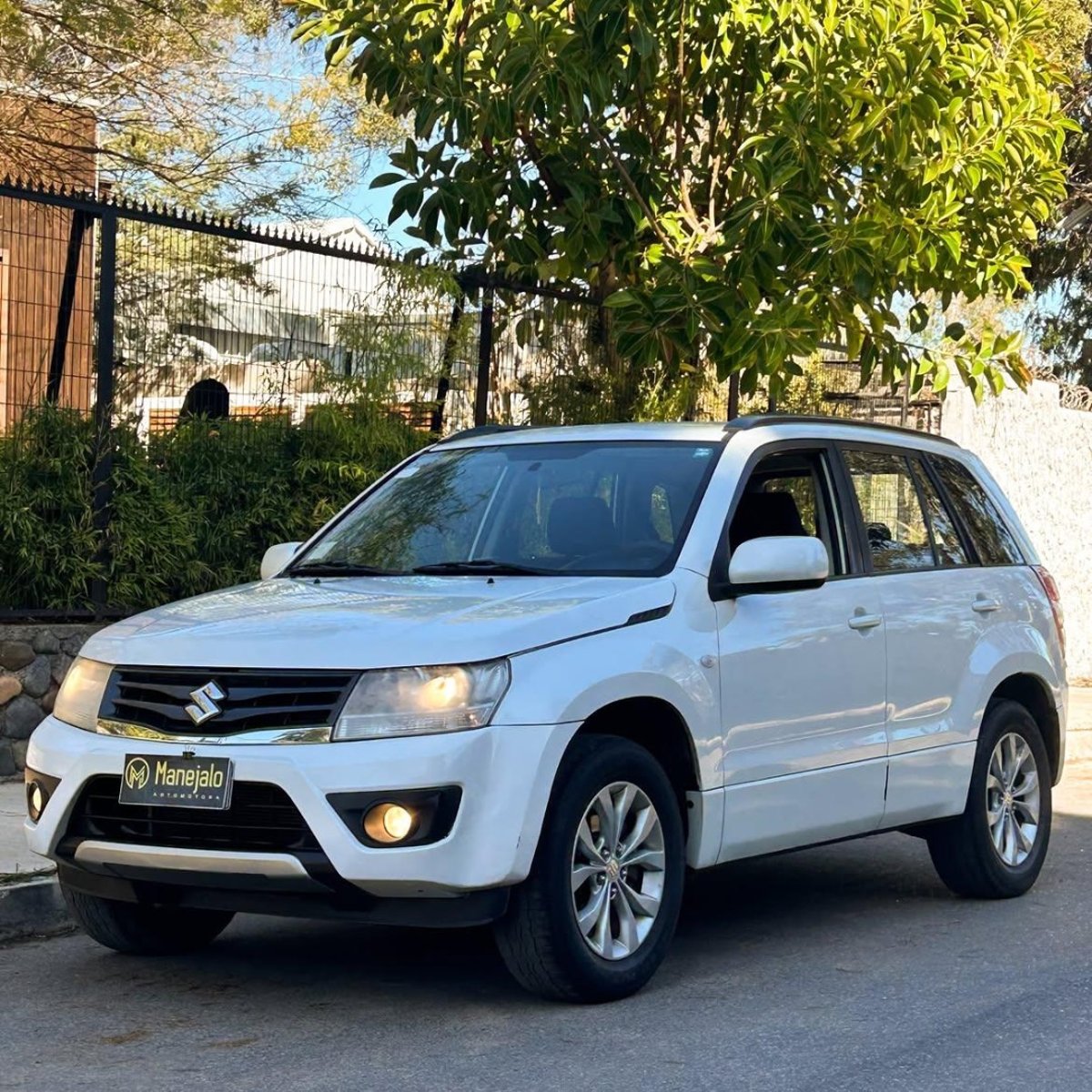 Suzuki GRAND NOMADE GLX 4X2 🇯🇵 2019 - Imagen 8 de 10