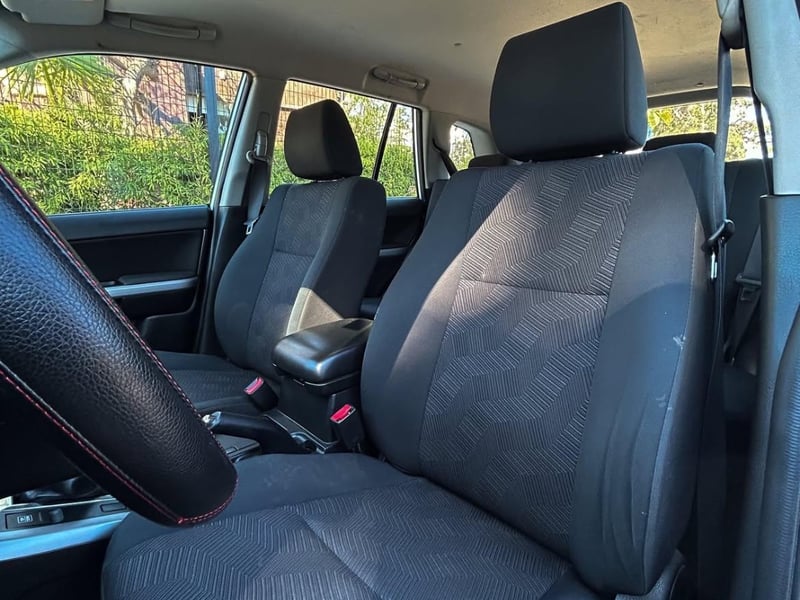 Suzuki GRAND NOMADE GLX 4X2 🇯🇵 2019 - Imagen 6 de 10