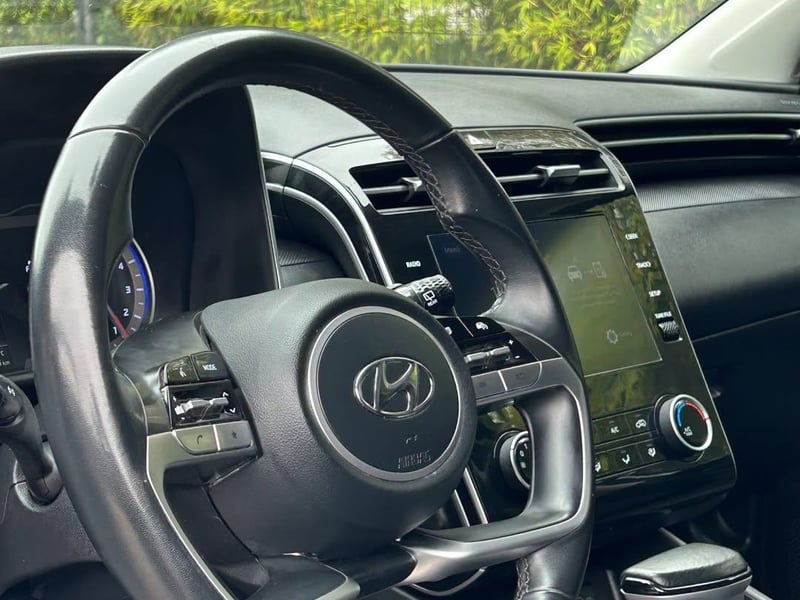 Hyundai TUCSON NX4 2.0L 🇰🇷 2024 - Imagen 5 de 10