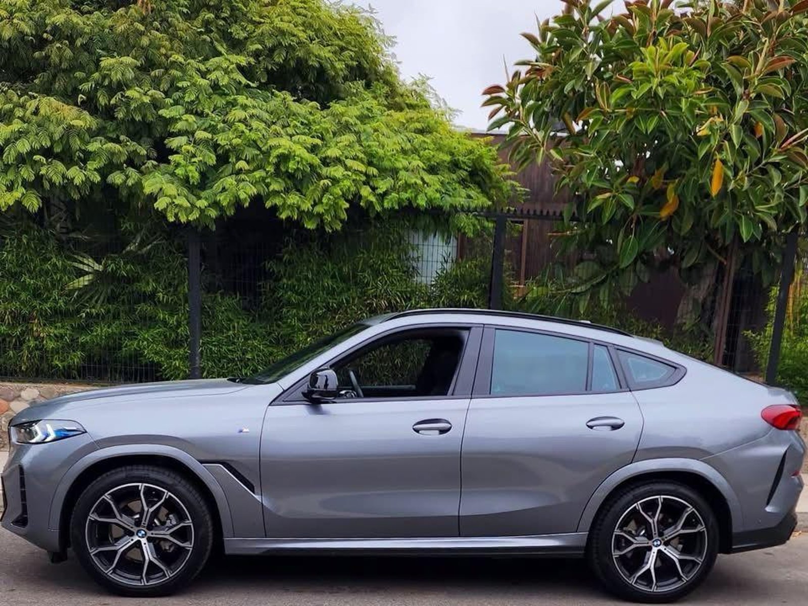 BMW X6 XDRIVE 30D M 4X4 3.0L 2025 - Foto 4 de 11