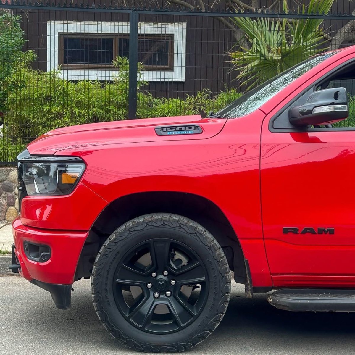 RAM 1500 BIG HORNE E-TORQUE🇺🇸 2021 - Imagen 3 de 10
