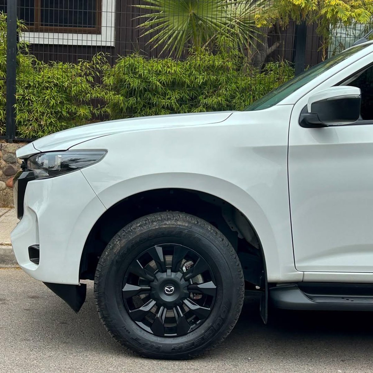 Mazda BT-50 CORE 4X4 🇯🇵 2025 - Imagen 3 de 10