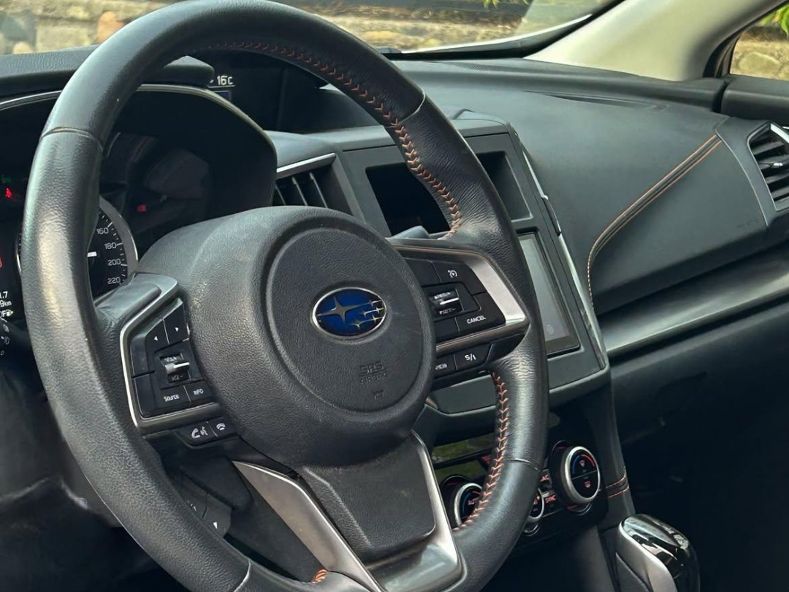 Subaru XV 2.0 AWD 🇯🇵 2023 - Foto 5 de 10