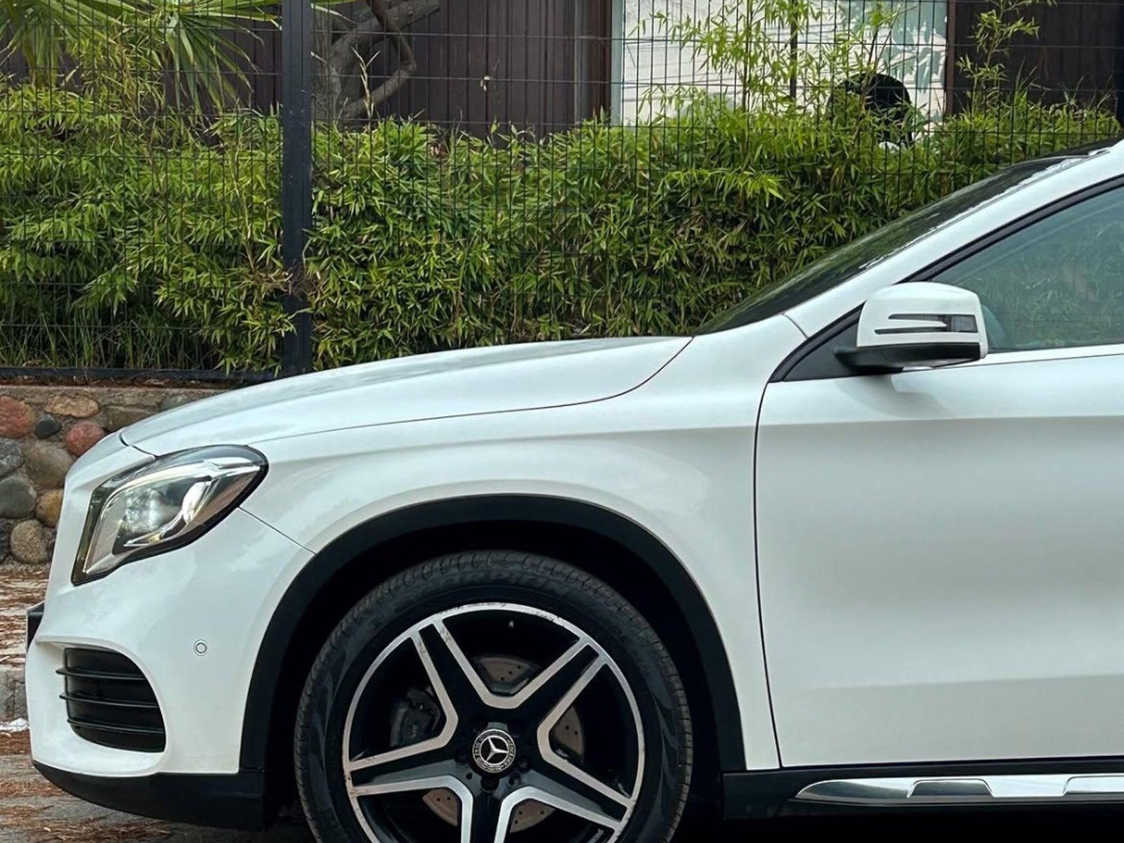 Mercedes-Benz GLA250 4MATIC 🇩🇪 2020 - Foto 3 de 10