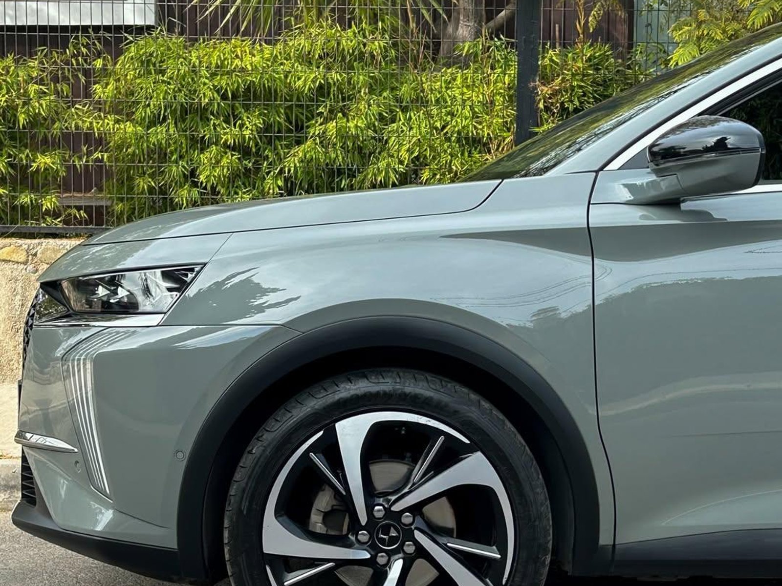 DS Automobiles 7 CROSSBACK 1.6 TURBO 🇫🇷 2023 - Foto 3 de 10