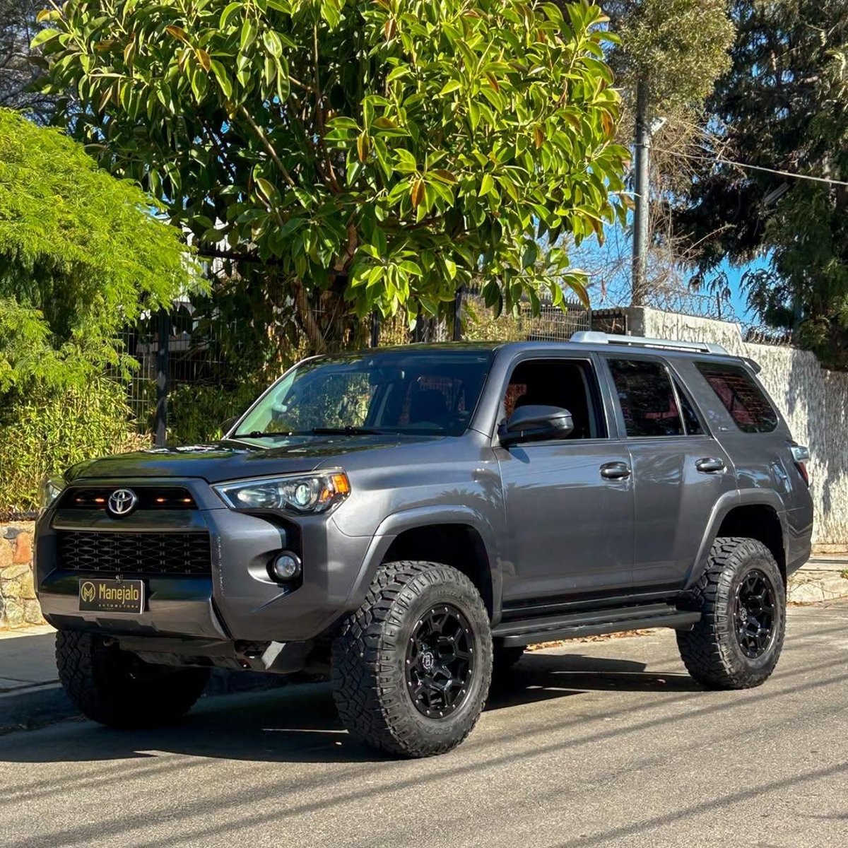 Toyota 4RUNNER SR5 4.0 AUT 2016 - Imagen 8 de 10