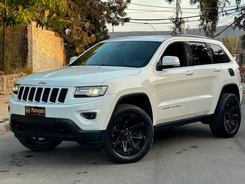 Jeep GRAND CHEROKEE LAREDO 4WD 2015