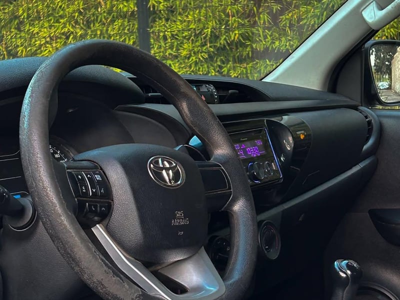 Toyota HILUX DX 4X4 2.4L🇯🇵 2021 - Imagen 5 de 10