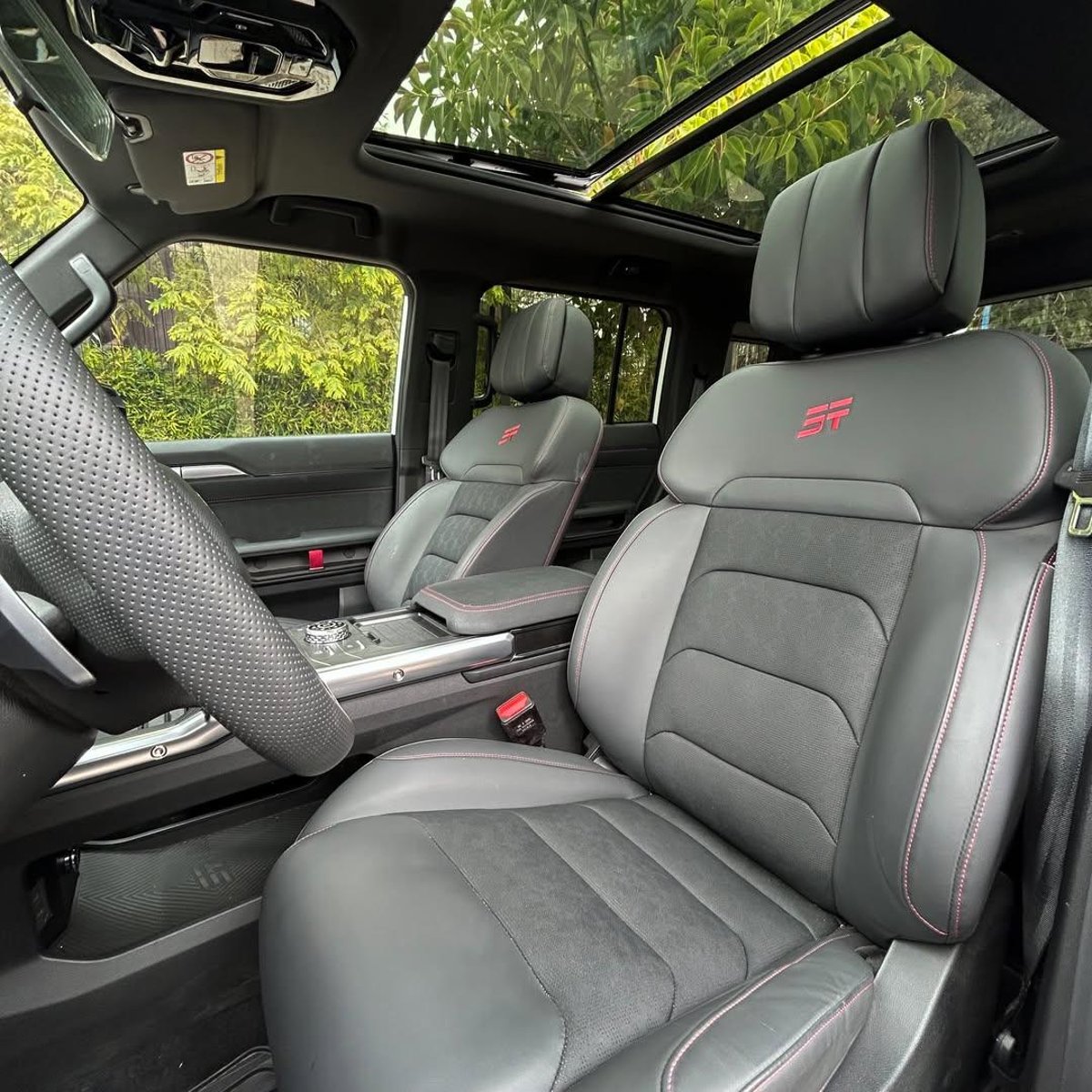 Jetour T2 AWD LIMITED 2.0L 2025 - Imagen 6 de 9