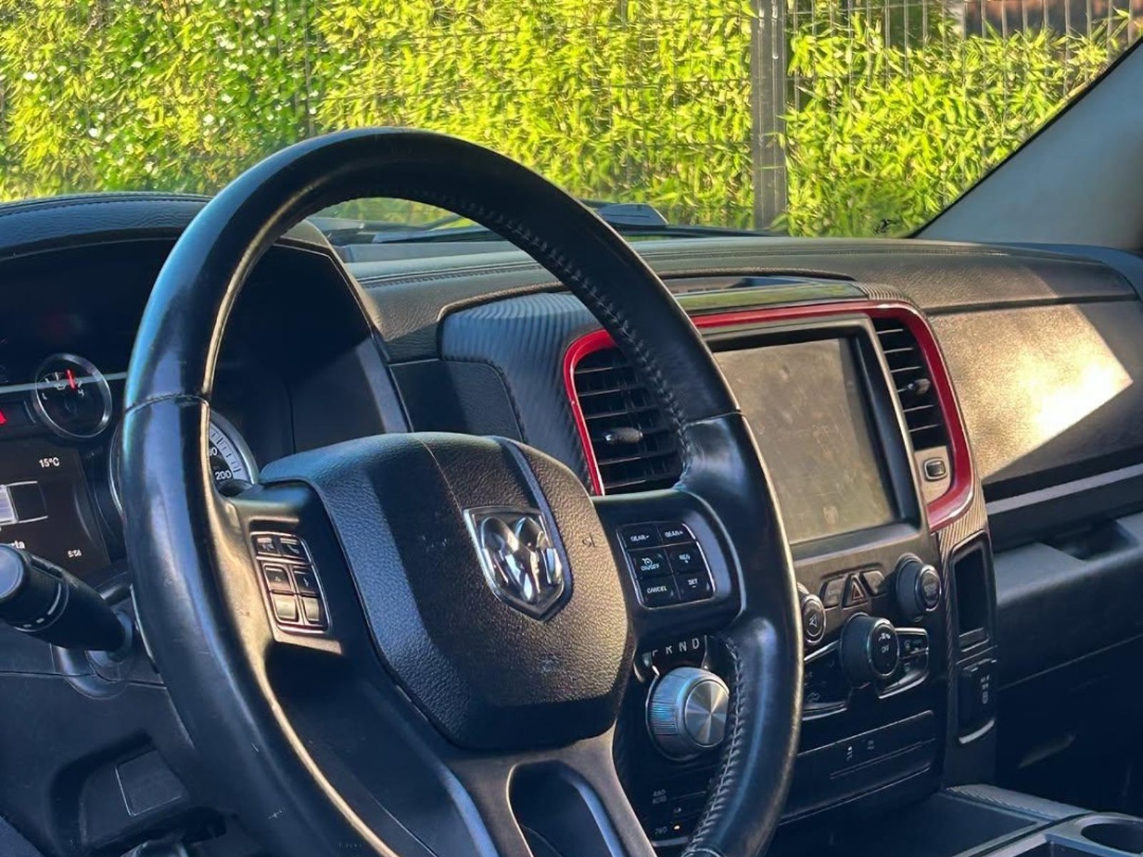 Dodge RAM 1500 5.7 HEMI CABINA SIMPLE🇺🇸 2014 - Foto 5 de 10