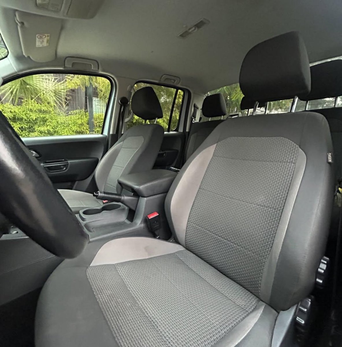 Volkswagen AMAROK COMFORTLINE TDI  2.0L 🇩🇪 2023 - Imagen 6 de 10