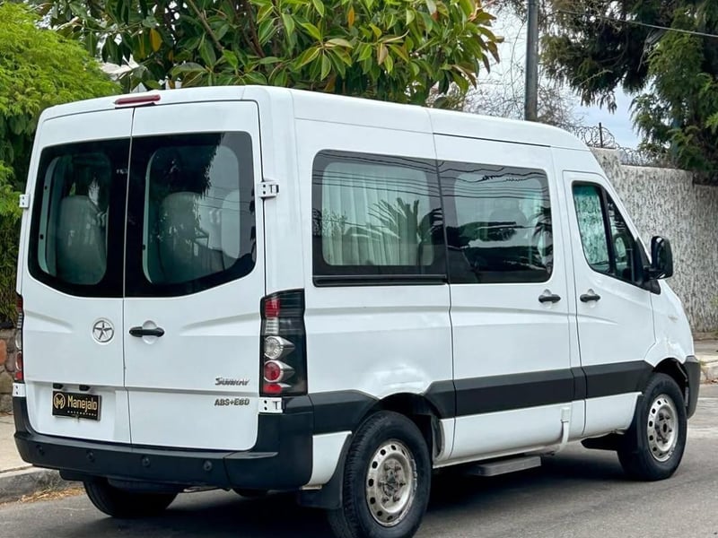 JAC SUNRAY 11+1 2018 - Imagen 9 de 10