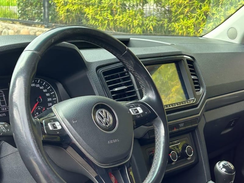 Volkswagen AMAROK TDI 4X4 2.0L 🇩🇪 2021 - Imagen 5 de 10