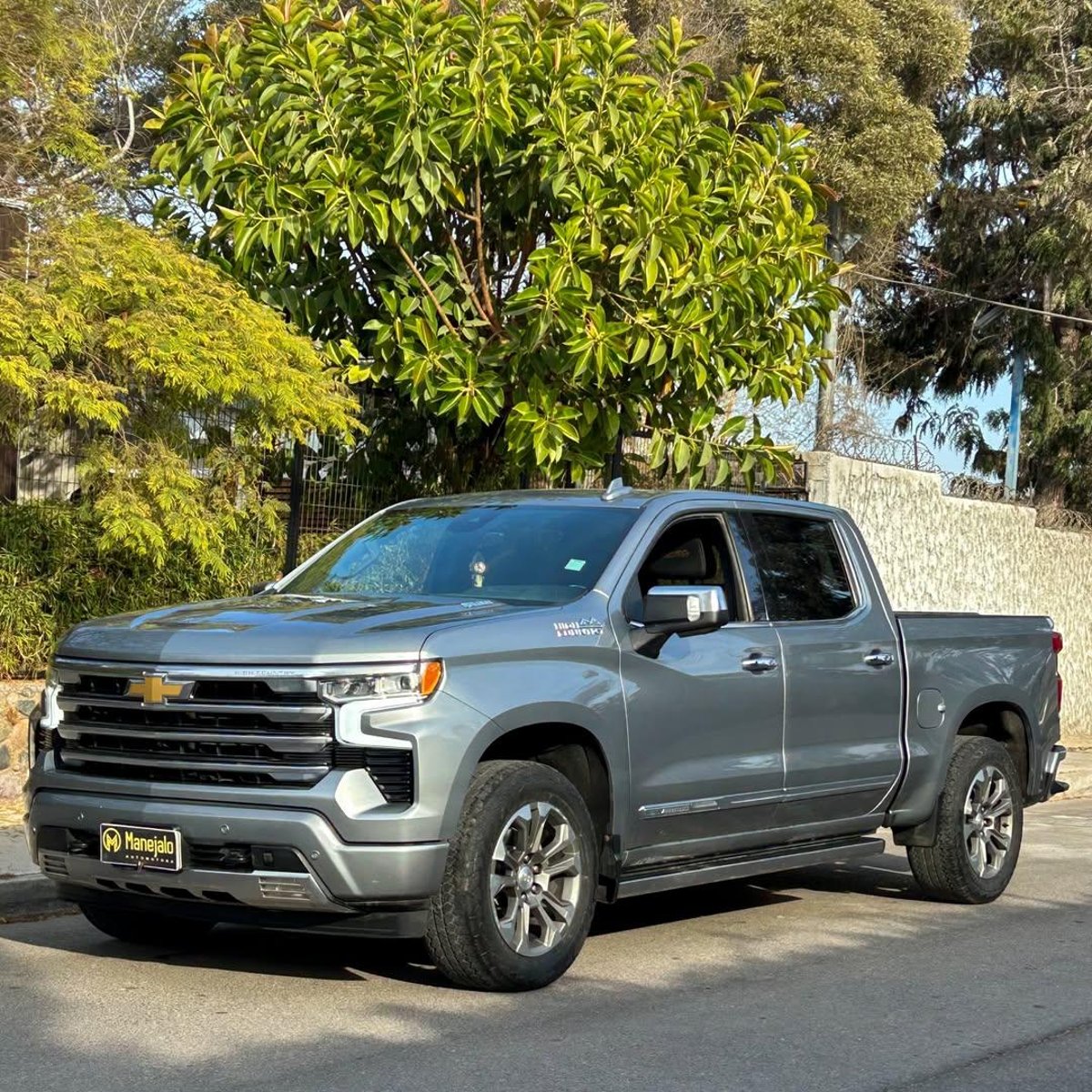 Chevrolet SILVERADO HIGH COUNTRY DURAMAX 3.0 🇺🇸 2023 - Imagen 8 de 10