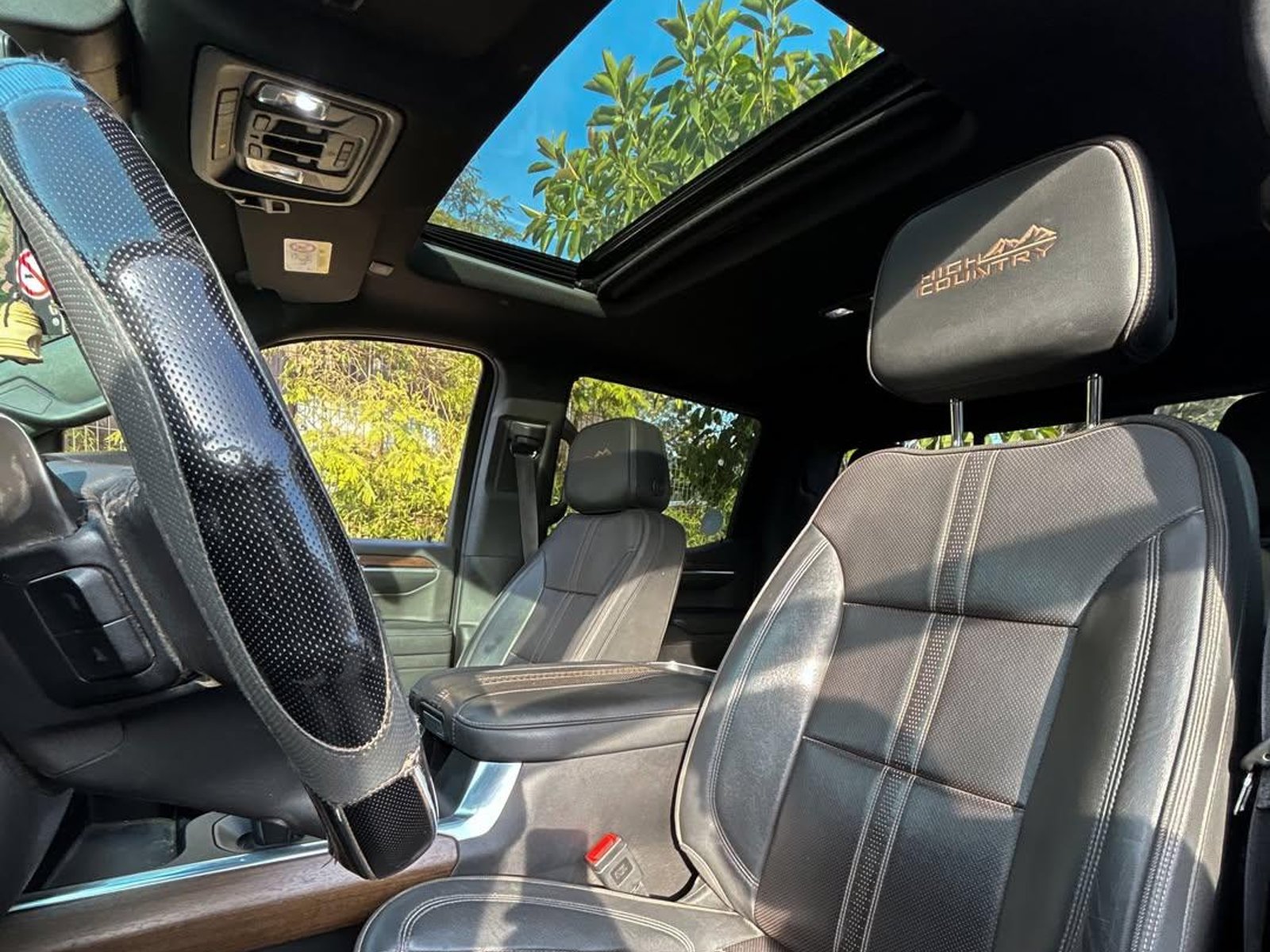 Chevrolet SILVERADO HIGH COUNTRY DURAMAX 3.0 🇺🇸 2023 - Foto 5 de 10