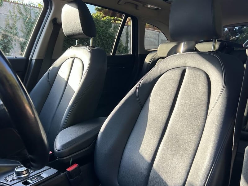 BMW X1 SDRIVE18D LUXURY 2.0L 2019 - Imagen 6 de 10