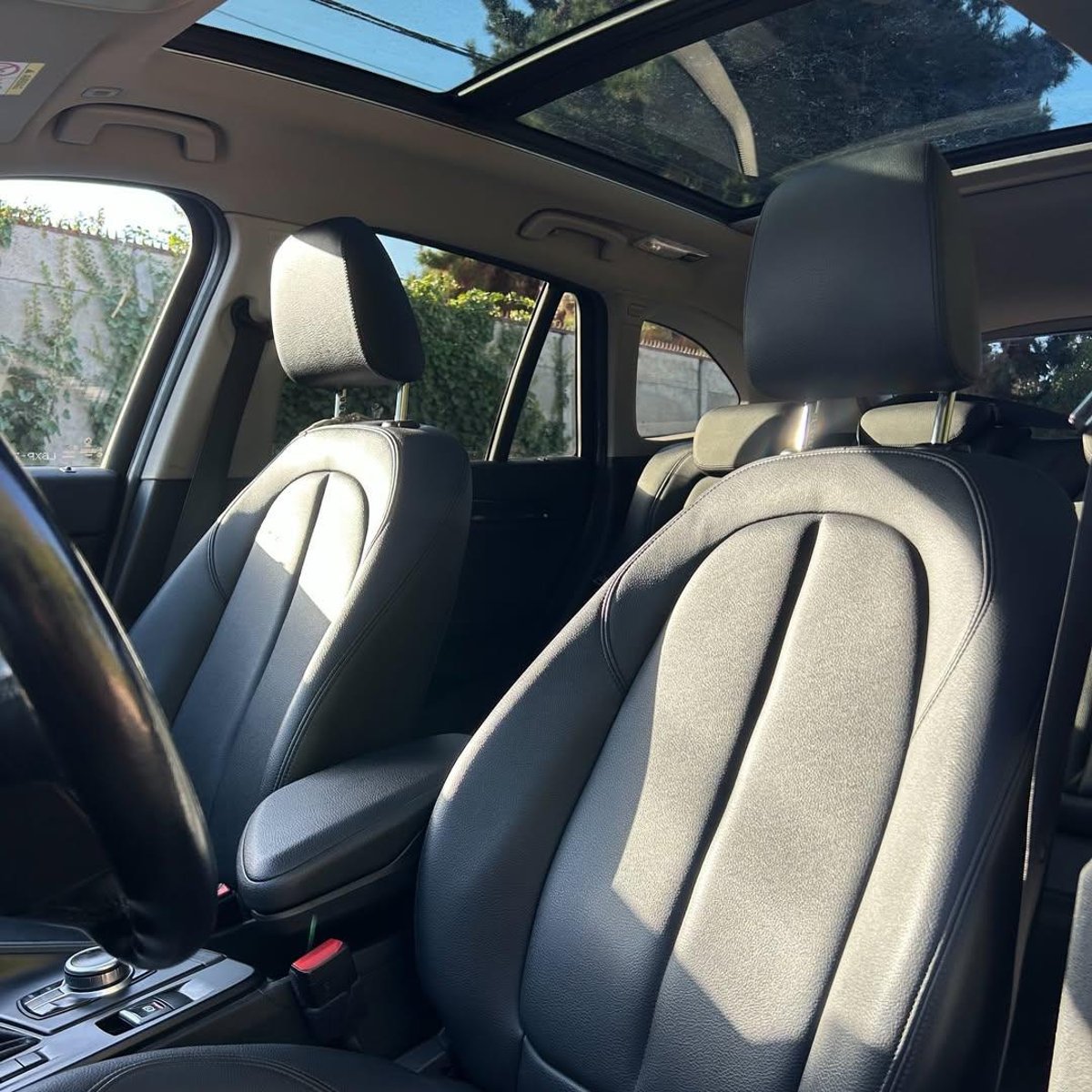 BMW X1 SDRIVE18D LUXURY 2.0L 2019 - Imagen 6 de 10