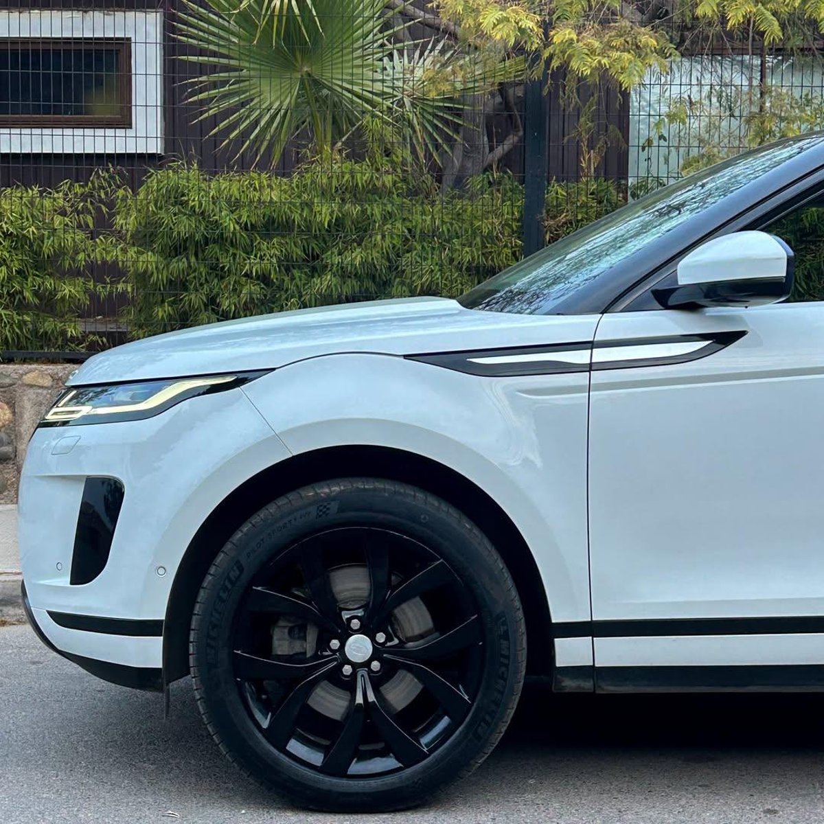 Land Rover RANGE ROVER EVOQUE SE 2.0 🇬🇧 2021 - Imagen 3 de 10