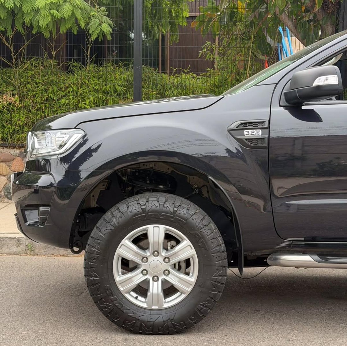 Ford RANGER XLT 4X4 3.2L 🇺🇸 2022 - Imagen 3 de 10