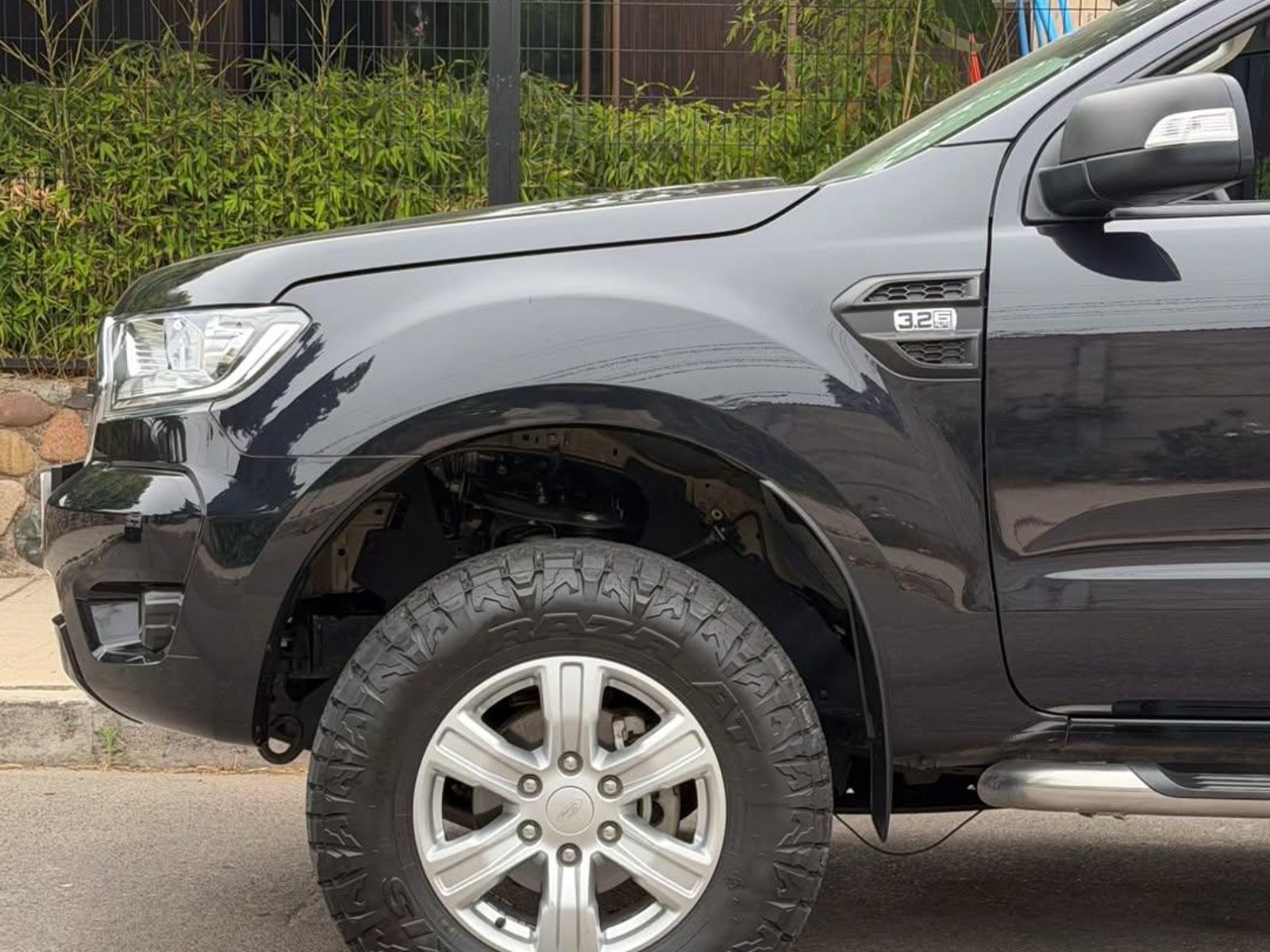 Ford RANGER XLT 4X4 3.2L 🇺🇸 2022 - Foto 3 de 10