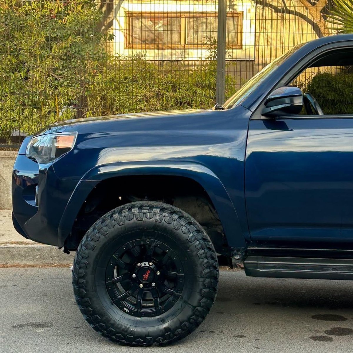 Toyota 4RUNNER SR5 4.0 V6 🇯🇵 2016 - Foto 3 de 10
